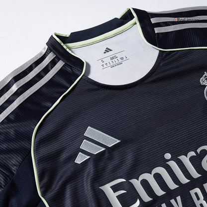 Real Madrid Udebanebanesæt 3-dele 2025/26 [PREMIUM]